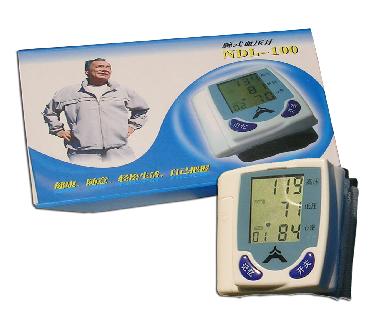 供应腕式血压计，家用血压计，保健品